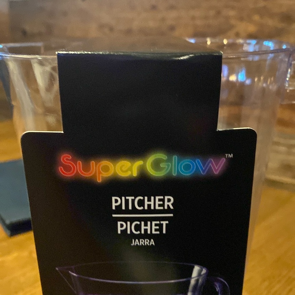 🎃1.5 qt light up pitcher